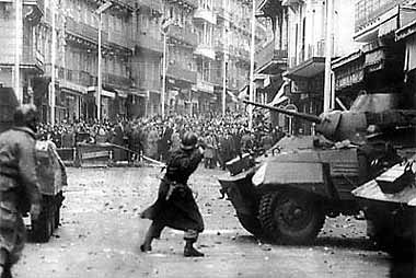 demonstration in favour of Algerian Independence in 1960